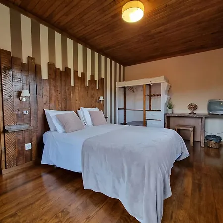 Feriehus Aldea Rural A Cortina Casa *